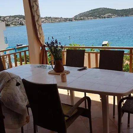 Beach House Paradise Апартаменты *